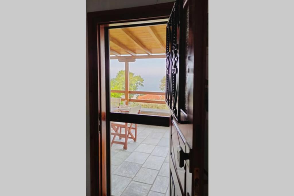 Olivia'S Guest House Khorevtón Ngoại thất bức ảnh
